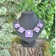 Collier fleurettes violet